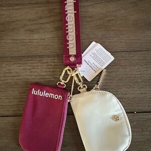 Lululemon Burgundy and White Wristlet Set